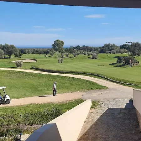 Golf & Sea Is Molas *